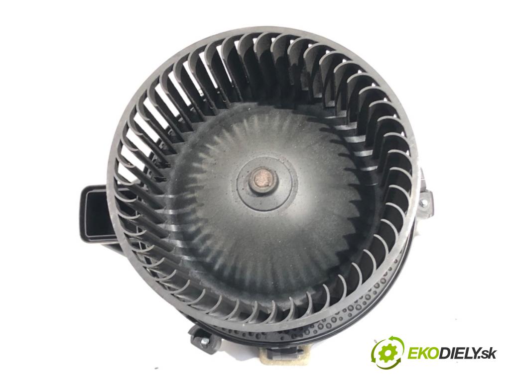 BMW G30 sedan 2019 135 kW 530 e Plug-in-Hybrid 1998 ventilátor kúrenia 0130309508