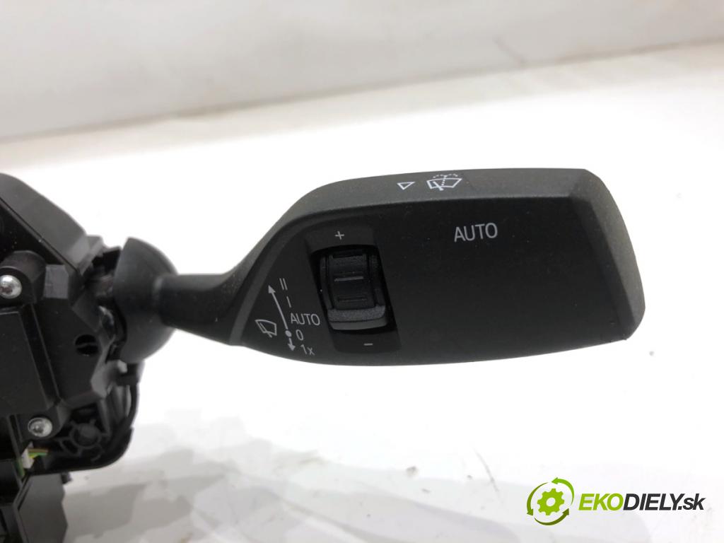 BMW G30 sedan 2019 135 kW 530 e Plug-in-Hybrid 1998 Prepínač kombinovaný 9436661 (Prepínacie páčky pod volantom)