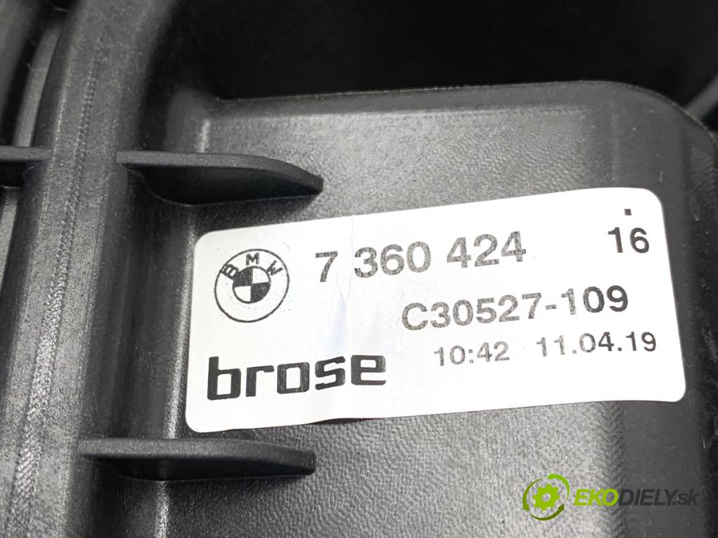 BMW G30 sedan 2019 135 kW 530 e Plug-in-Hybrid 1998 mechanismus okna pravý přední část 7360424