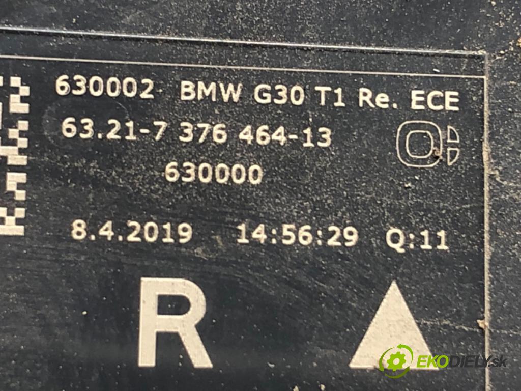 BMW G30 sedan 2019 135 kW 530 e Plug-in-Hybrid 1998 světlo pravý zadní část 7376464