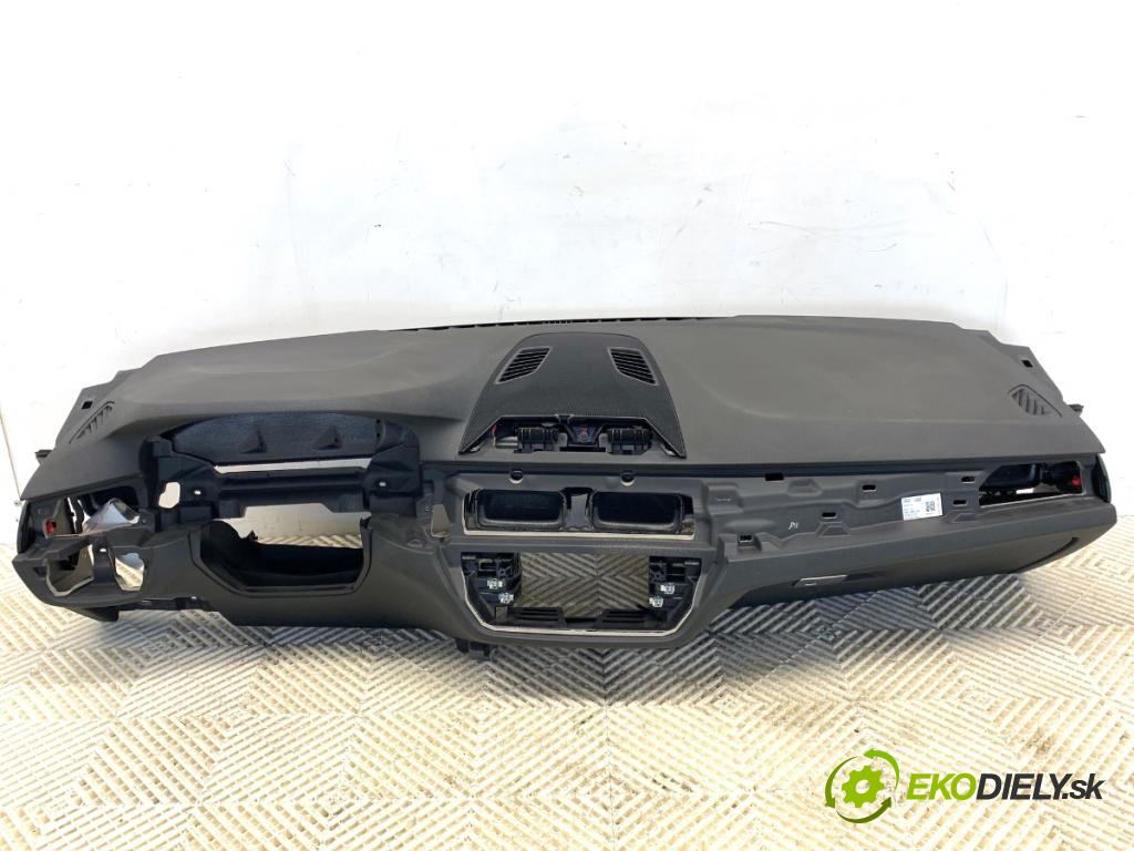 BMW G30 sedan 2019 135 kW 530 e Plug-in-Hybrid 1998 Palubná doska VANKÚŠ: spolujazdca 