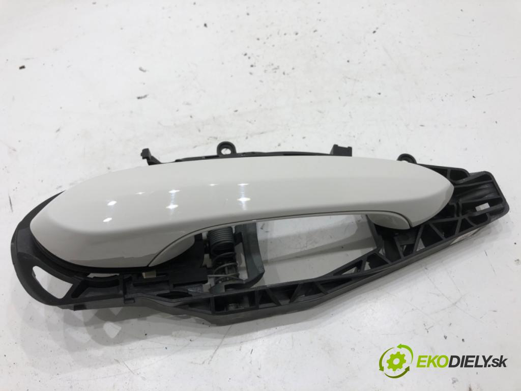 BMW G30 sedan 2019 135 kW 530 e Plug-in-Hybrid 1998 klika vnejší levý zadní část 7401203