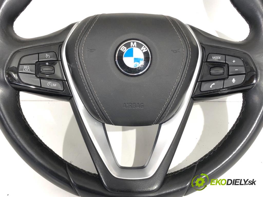 BMW G30 sedan 2019 135 kW 530 e Plug-in-Hybrid 1998 volant komplet