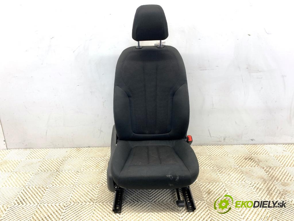 BMW G30 sedan 2019 135 kW 530 e Plug-in-Hybrid 1998 Sedadlo pravy predný 