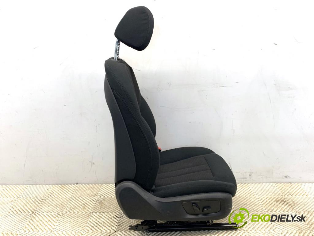 BMW G30 sedan 2019 135 kW 530 e Plug-in-Hybrid 1998 Sedadlo pravy predný