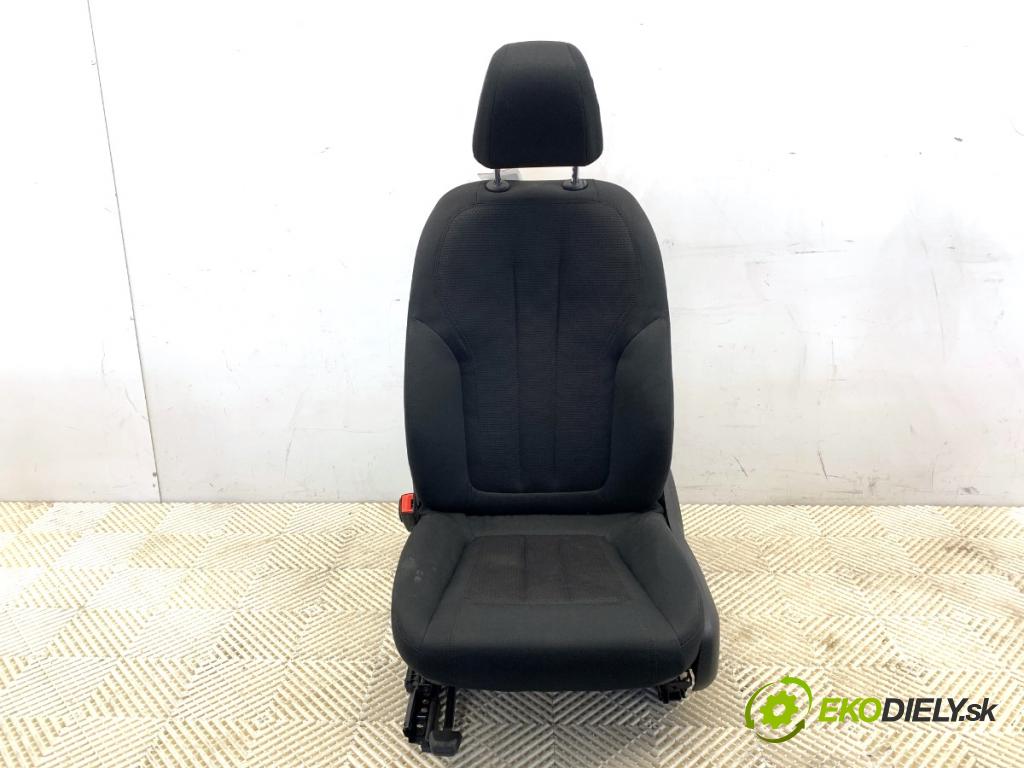 BMW G30 sedan 2019 135 kW 530 e Plug-in-Hybrid 1998 Sedadlo ľavy predný 