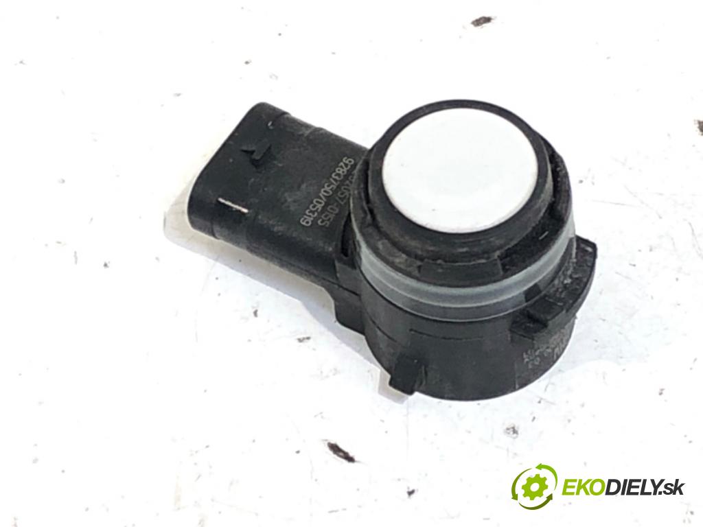 BMW G30 sedan 2019 135 kW 530 e Plug-in-Hybrid 1998 Snímač PDC 9283200