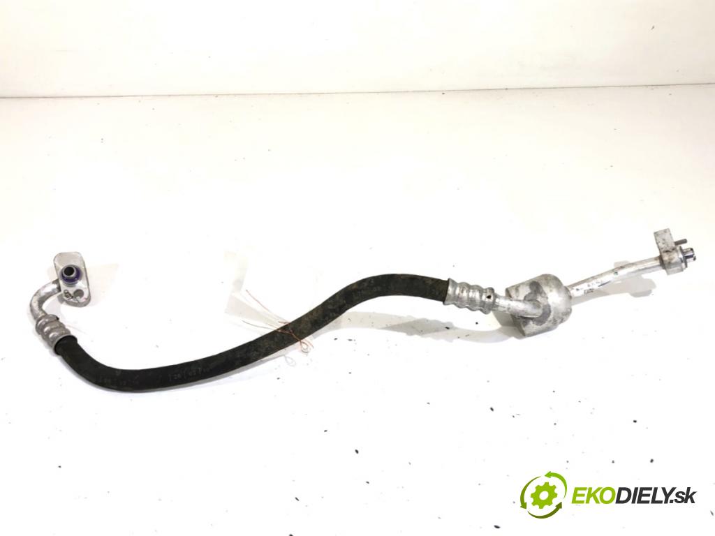 BMW G30 sedan 2019 135 kW 530 e Plug-in-Hybrid 1998 rúrka klimatizácie 9309004 (Rúrka klimatizácie)