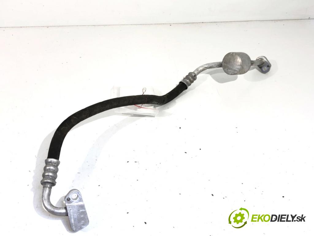 BMW G30 sedan 2019 135 kW 530 e Plug-in-Hybrid 1998 rúrka klimatizácie 9309004 (Rúrka klimatizácie)