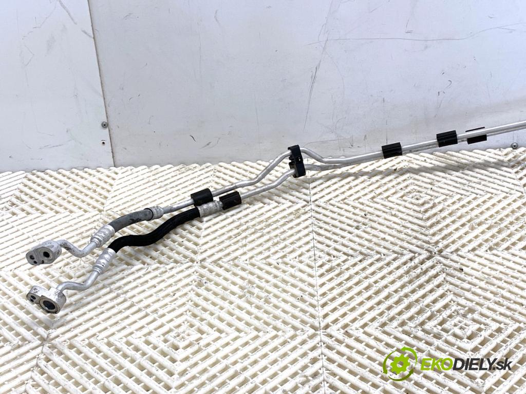 BMW G30 sedan 2019 135 kW 530 e Plug-in-Hybrid 1998 rúrka klimatizácie 9342893 (Rúrka klimatizácie)