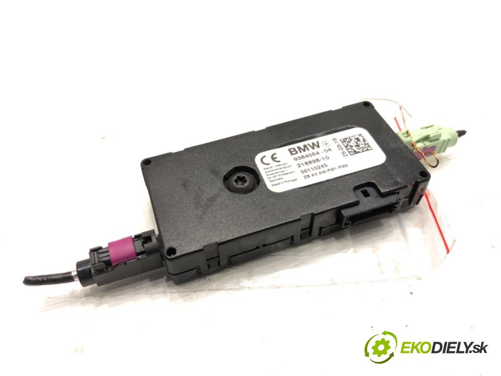 BMW G30 sedan 2019 135 kW 530 e Plug-in-Hybrid 1998 Zosilňovač 9384054 (Zosilňovač)