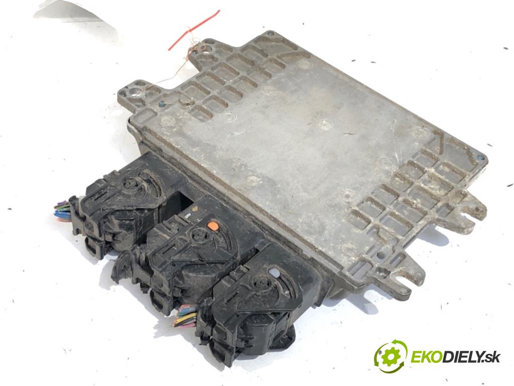 NISSAN JUKE F15 SUV 2011 86 kW 1.6 1598 riadiaca jednotka Motor MEC940-160 (Riadiaca jednotka)