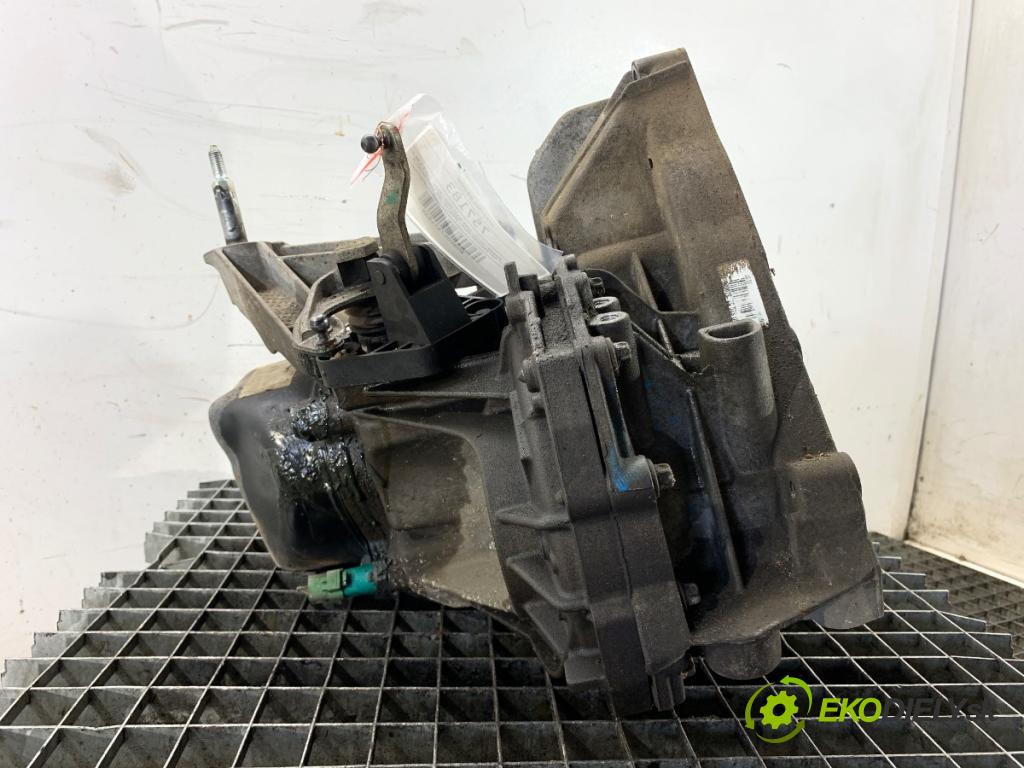 NISSAN JUKE F15 SUV 2011 86 kW 1.6 1598 Prevodovka JRQS2G (Prevodovka)