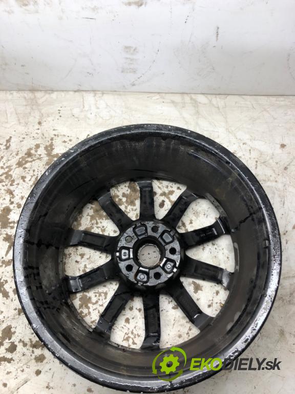 AUDI A4 B8 sedan 2012 155 kW 2.0 TFSI 1984 disk 18 8J 5X112 ET40 66,6 8W0601025H