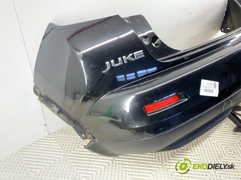 NISSAN JUKE F15 SUV 2011 86 kW 1.6 1598 nárazník zadní část  (Klika dveří ostatní)