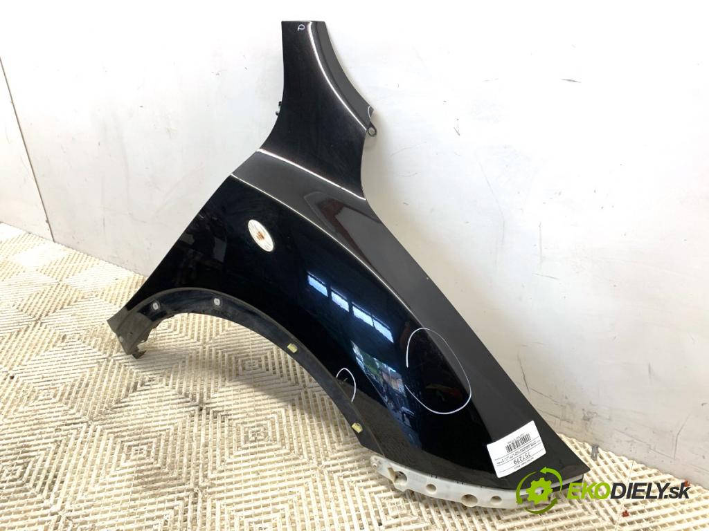 NISSAN JUKE F15 SUV 2011 86 kW 1.6 1598 blatník pravý přední část