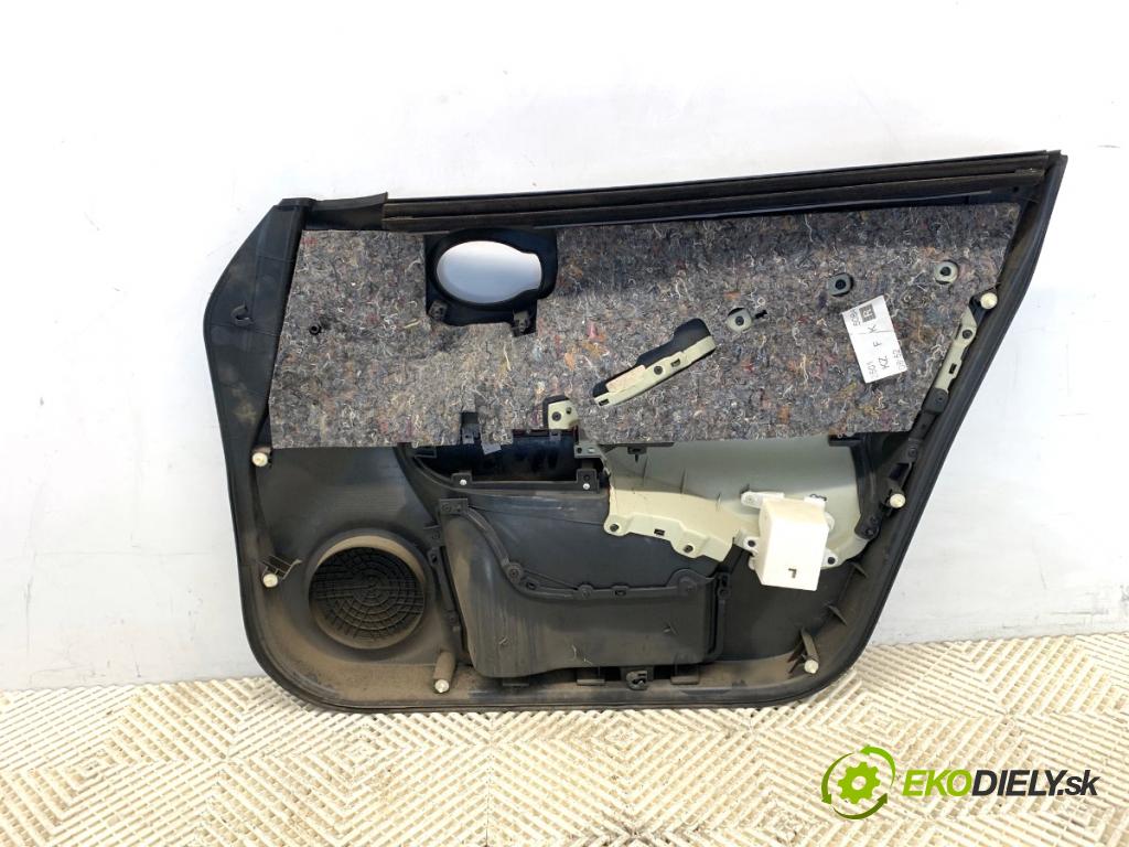 NISSAN JUKE F15 SUV 2011 86 kW 1.6 1598 ča dveře levý přední část