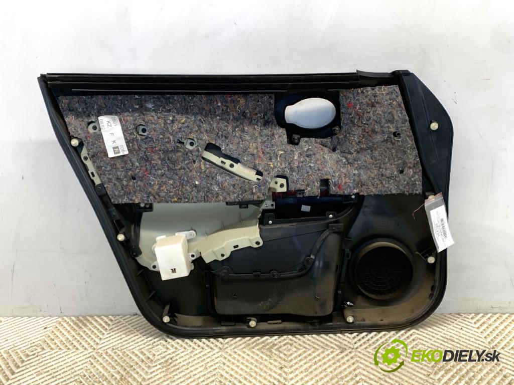 NISSAN JUKE F15 SUV 2011 86 kW 1.6 1598 ča dveře pravý přední část 809001KB0A