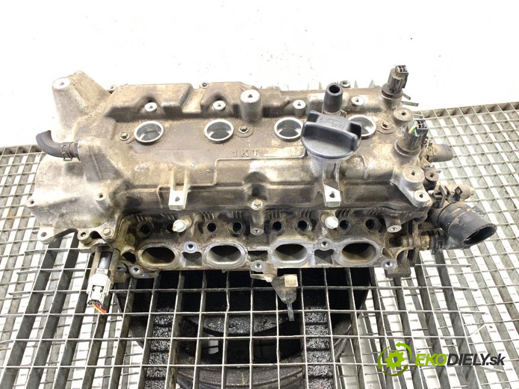 NISSAN JUKE F15 SUV 2011 86 kW 1.6 1598 Hlava valcov HR16DE (Hlava valcov)