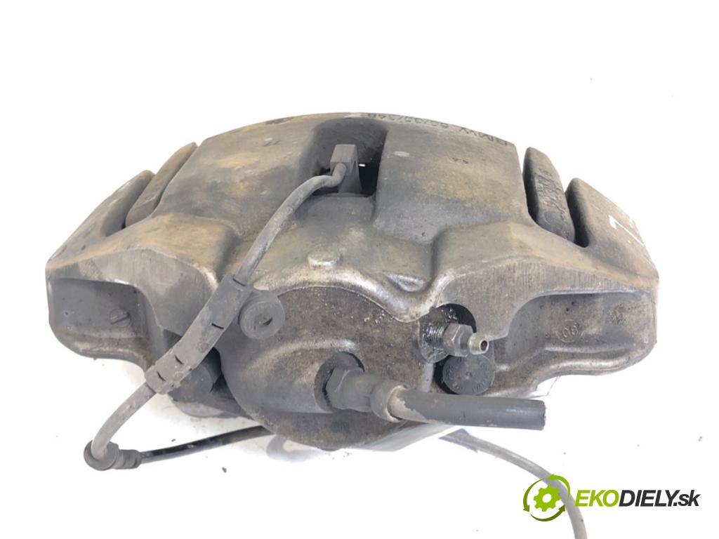 BMW E60 sedan 2008 200 kW 530 i 2996 Brzdič strmeň ľavy predný 60/30/348