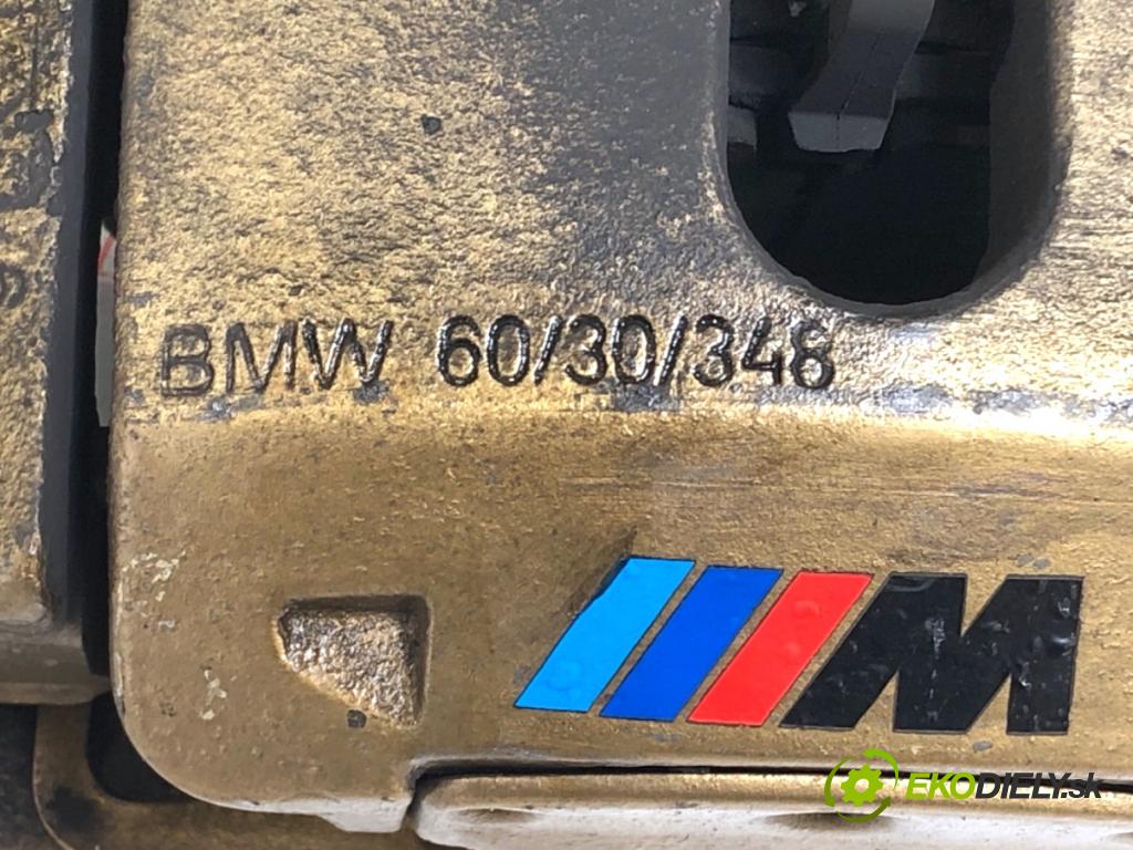 BMW E60 sedan 2008 200 kW 530 i 2996 brzdič třmen levý přední část 60/30/348