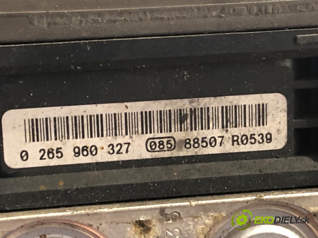 BMW E60 sedan 2008 200 kW 530 i 2996 Pumpa ABS 6783360 (Pumpa ABS)