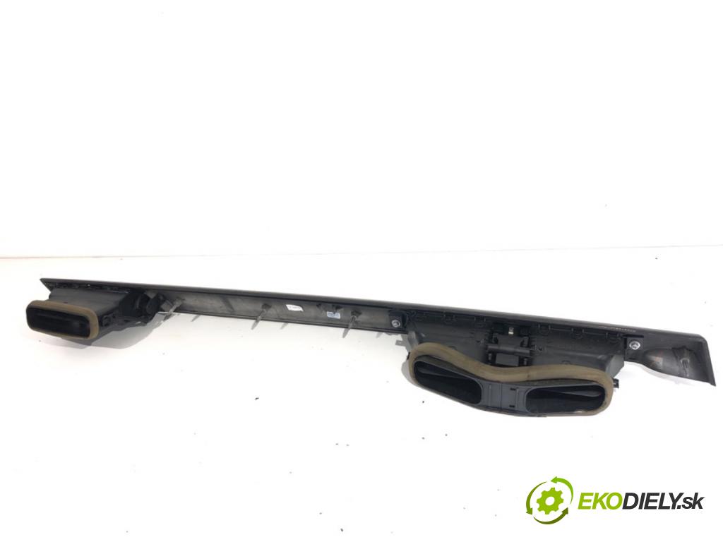 BMW E60 sedan 2008 200 kW 530 i 2996 lišty kryt 9167766 9170198 (Lišta)