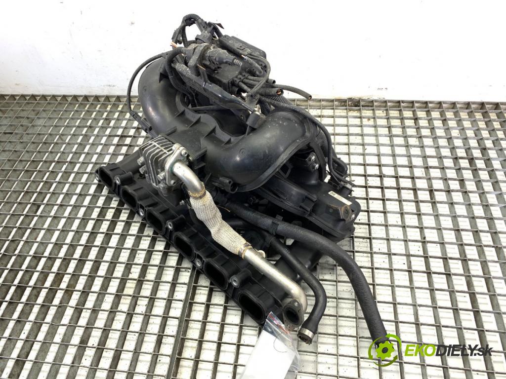 BMW E60 sedan 2008 200 kW 530 i 2996 potrubí sání 7520369 (Sací potrubí)
