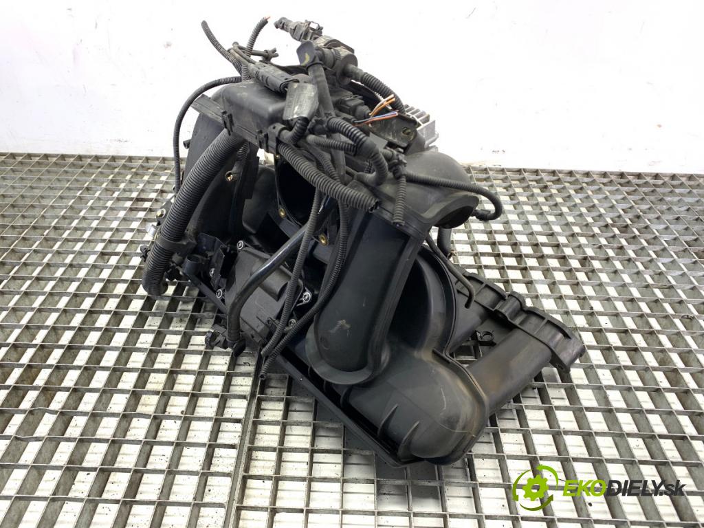 BMW E60 sedan 2008 200 kW 530 i 2996 potrubí sání 7520369 (Sací potrubí)