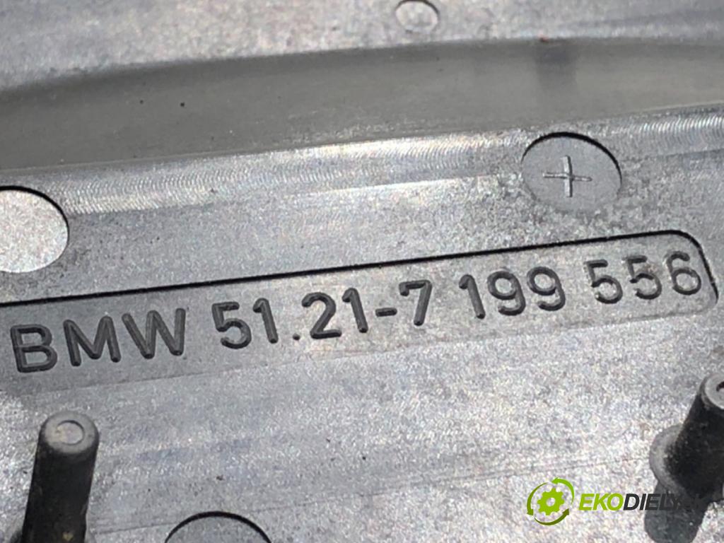 BMW E60 sedan 2008 200 kW 530 i 2996 klika vnejší pravý zadní část 7199556