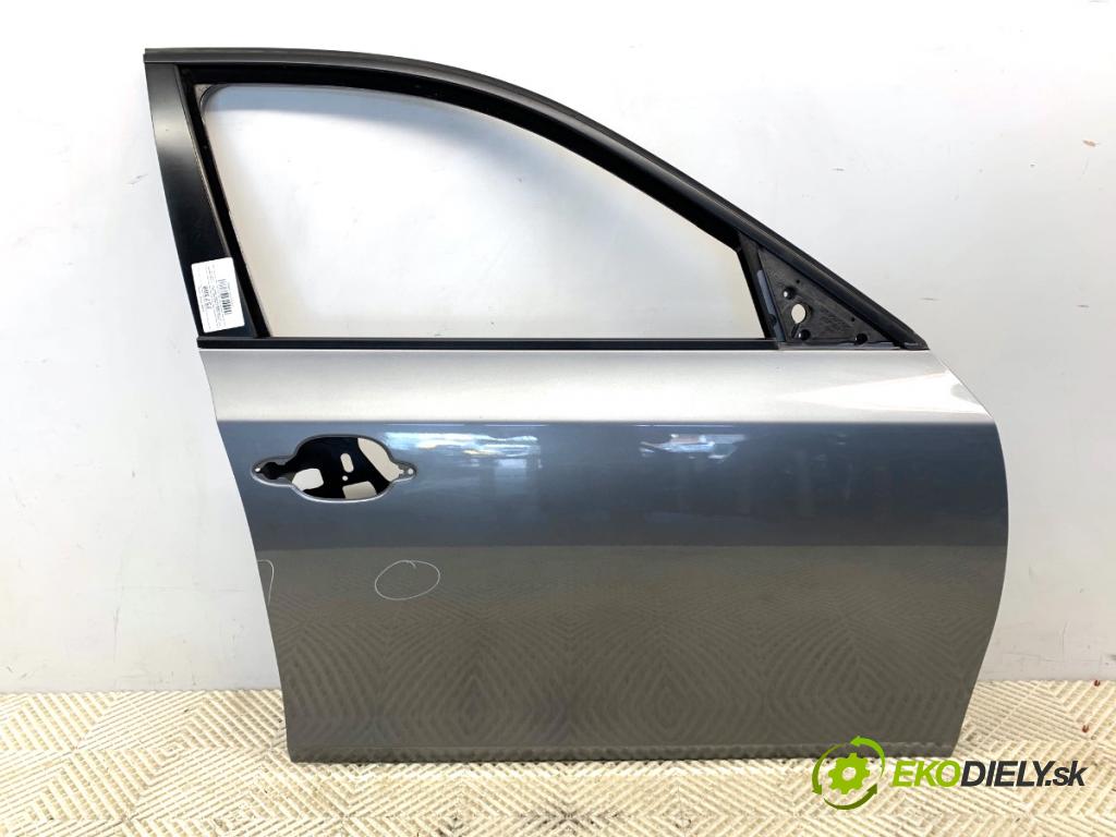 BMW E60 sedan 2008 200 kW 530 i 2996 dveře pravý přední část 
