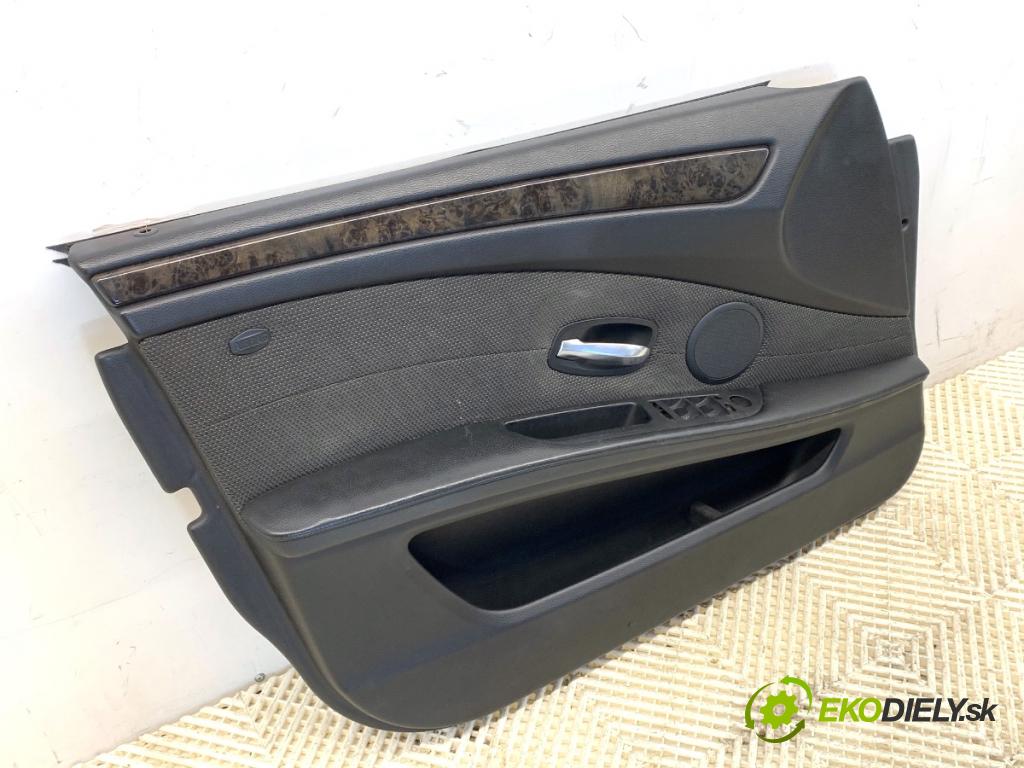 BMW E60 sedan 2008 200 kW 530 i 2996 ča dveře levý přední část