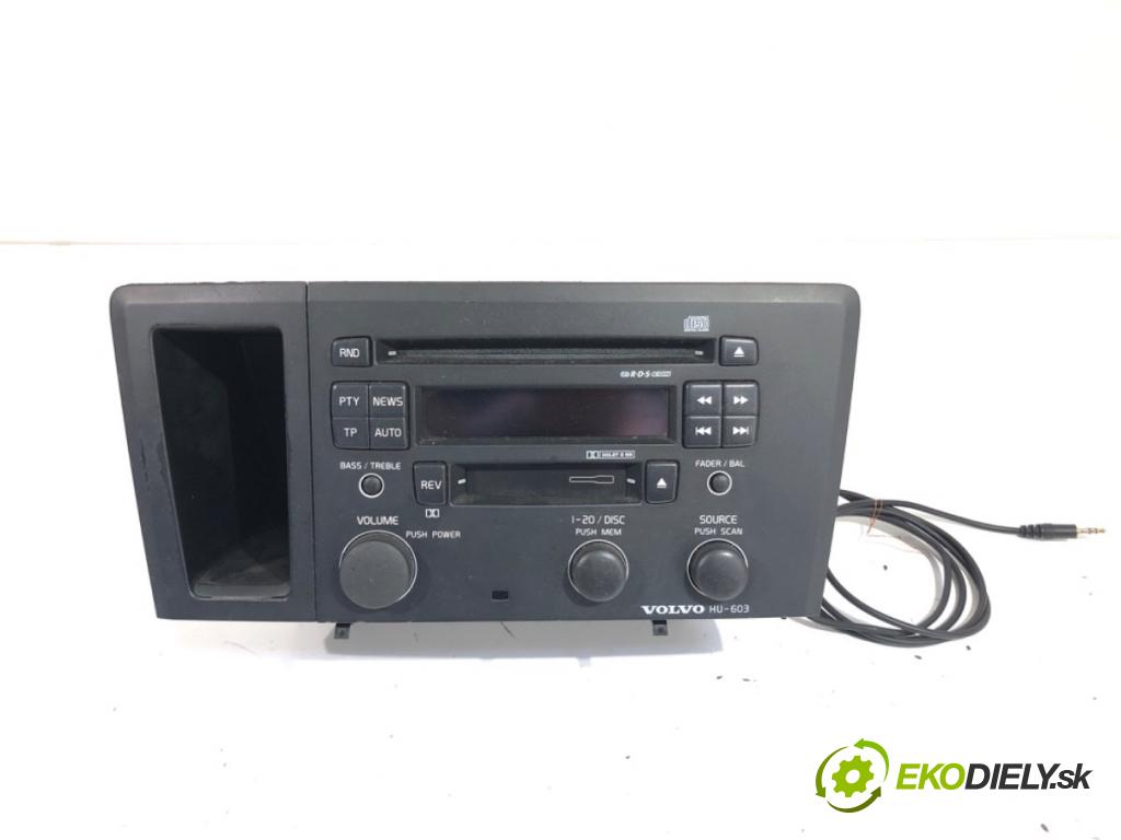 VOLVO S60 I sedan 2001 125 kW 2.4 2435 RADIO 30657637 (Audio zariadenie)