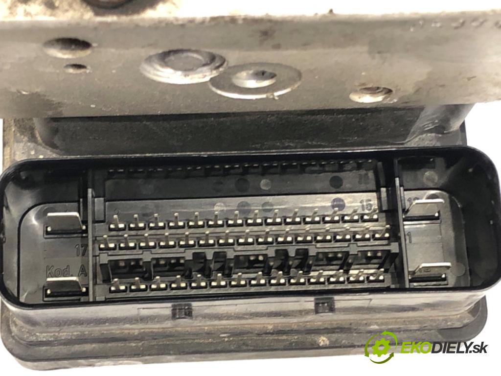 VOLVO S60 I sedan 2001 125 kW 2.4 2435 Pumpa ABS P08671225 (Pumpa ABS)