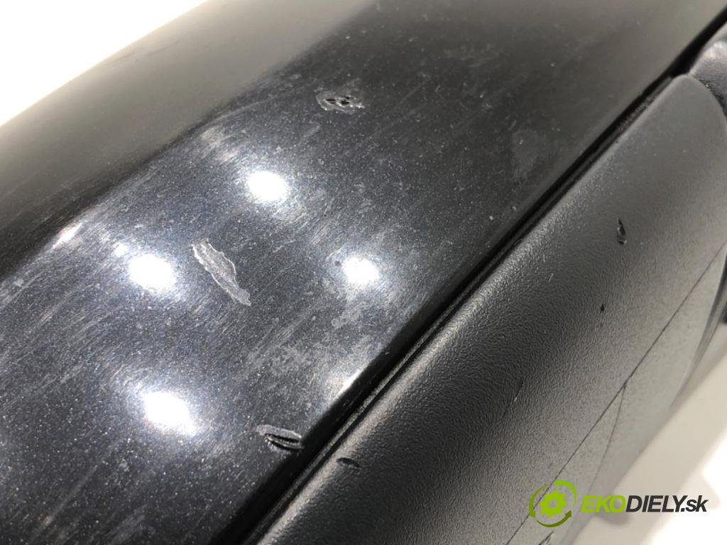 VOLVO S60 I sedan 2001 125 kW 2.4 2435 zpětné zrcátko pravý