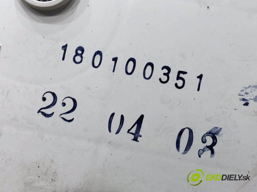 VOLVO S60 I sedan 2001 125 kW 2.4 2435 Prístrojovka 8673259 (Prístrojová doska)