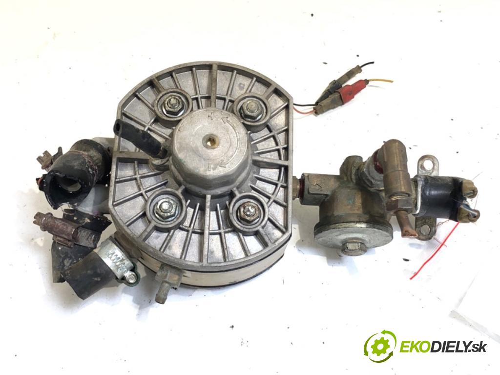 VOLVO S60 I sedan 2001 125 kW 2.4 2435 Reduktor do plynového pedálu LPG 67R-013949 (LPG)