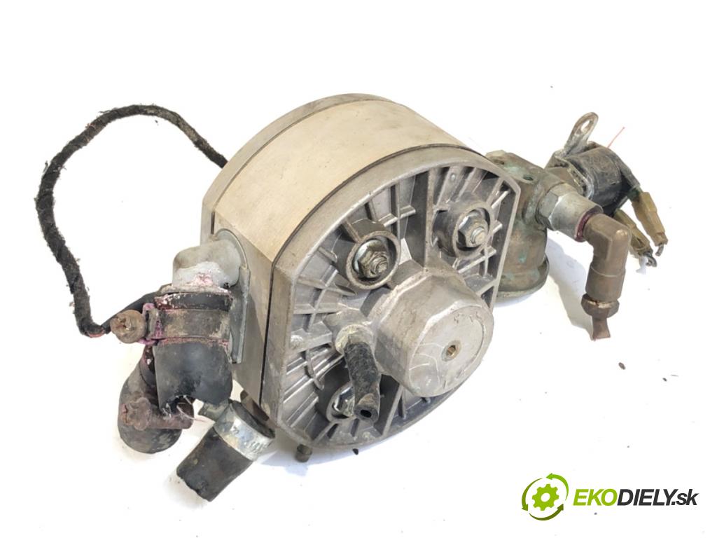 VOLVO S60 I sedan 2001 125 kW 2.4 2435 Reduktor do plynového pedálu LPG 67R-013949 (LPG)