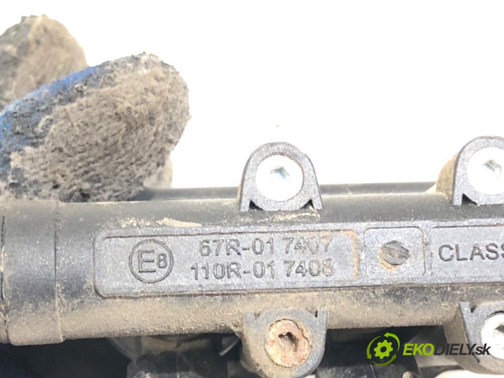 VOLVO S60 I sedan 2001 125 kW 2.4 2435 vstřikovač LPG 67R-011048