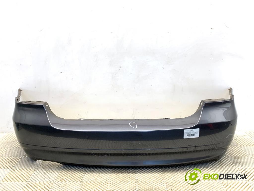 BMW E90 sedan 2006 95 kW 318 i 1995 nárazník zadní část  (Klika dveří ostatní)