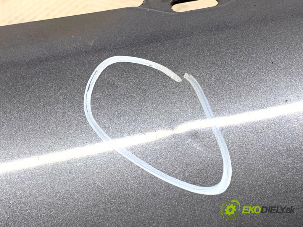 BMW E90 sedan 2006 95 kW 318 i 1995 nárazník zadní část (Klika dveří ostatní)