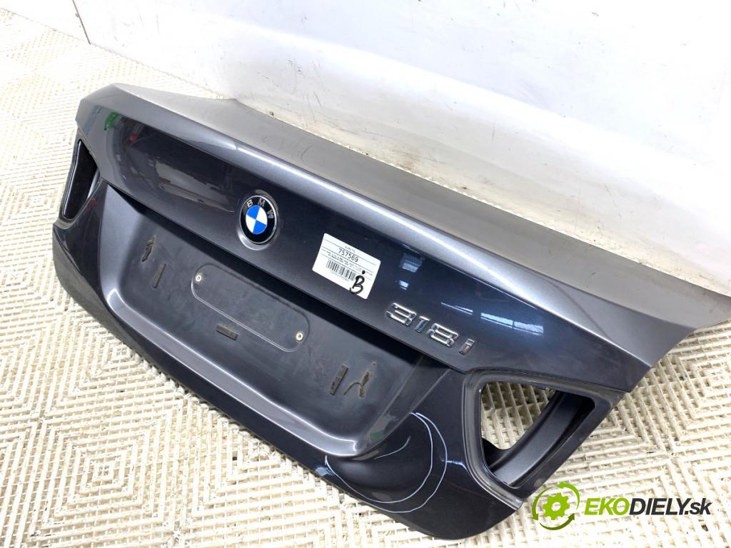 BMW E90 sedan 2006 95 kW 318 i 1995 kapota zadní část