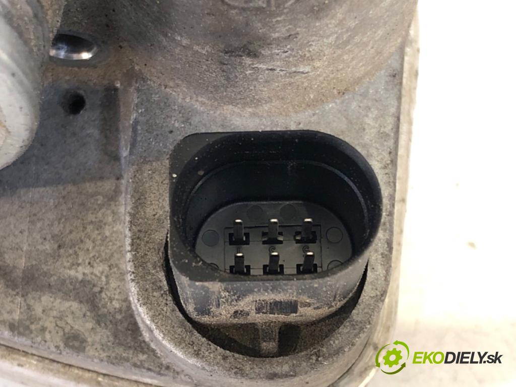 BMW E90 sedan 2006 95 kW 318 i 1995 Škrtiaca klapka 1439224 (Škrtiaca klapka)