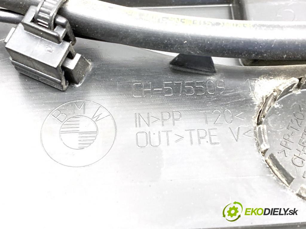 BMW E90 sedan 2006 95 kW 318 i 1995 Torpédo, plast pod čelné okno 57550913 (Torpédo (plast pod čelným sklom))