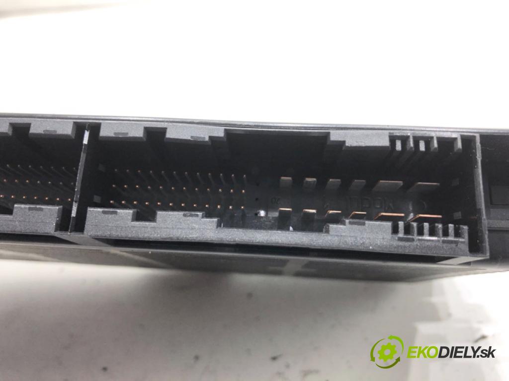 BMW E90 sedan 2006 95 kW 318 i 1995 Modul svetiel 6987998 (Riadiaca jednotka ostatné)