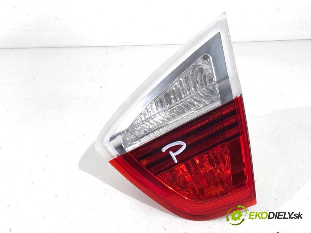 BMW E90 sedan 2006 95 kW 318 i 1995 světlo pravá zadní část vnitřní 6937460