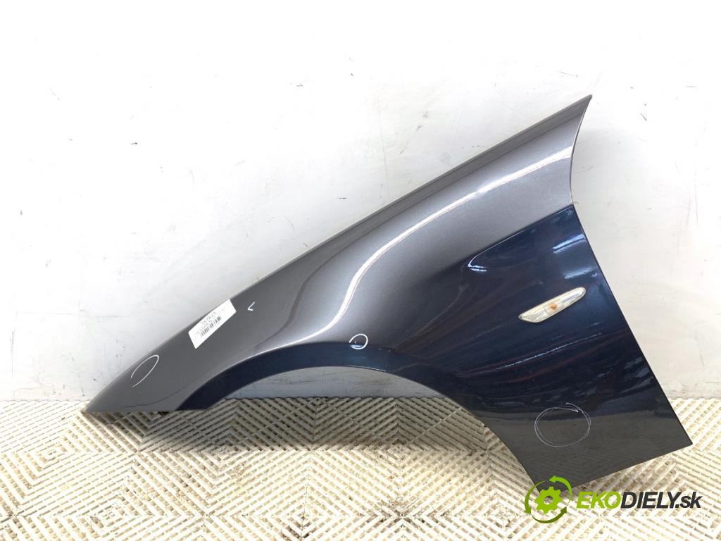 BMW E90 sedan 2006 95 kW 318 i 1995 blatník levý přední část 