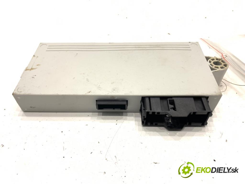 BMW E90 sedan 2006 95 kW 318 i 1995 modul CAS 6943791