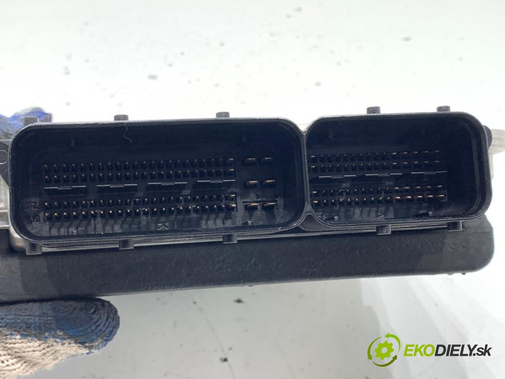 AUDI Q5 8R SUV 2009 125 kW 2.0 TDI quattro 1968 riadiaca jednotka Motor 03L906022Q (Riadiaca jednotka)