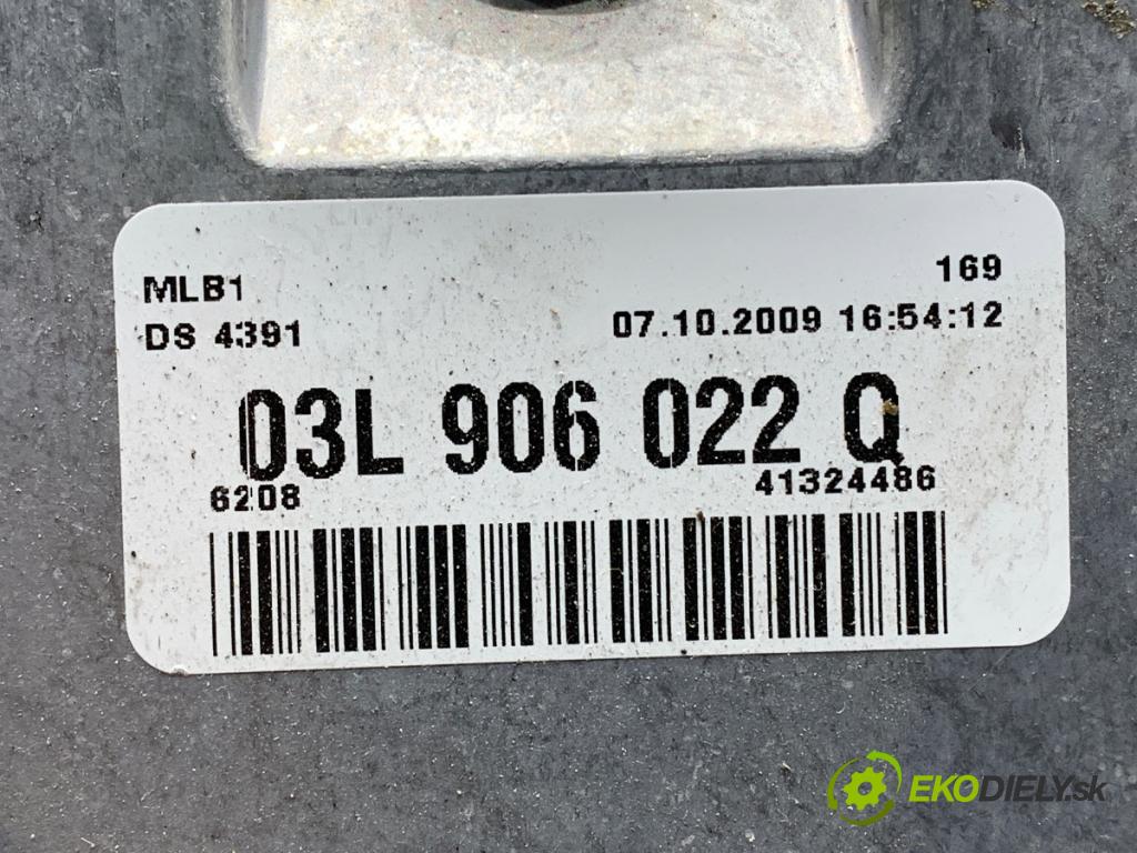 AUDI Q5 8R SUV 2009 125 kW 2.0 TDI quattro 1968 riadiaca jednotka Motor 03L906022Q (Riadiaca jednotka)